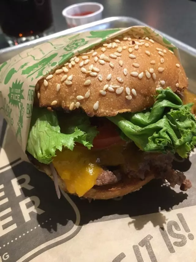 Super Duper Burgers