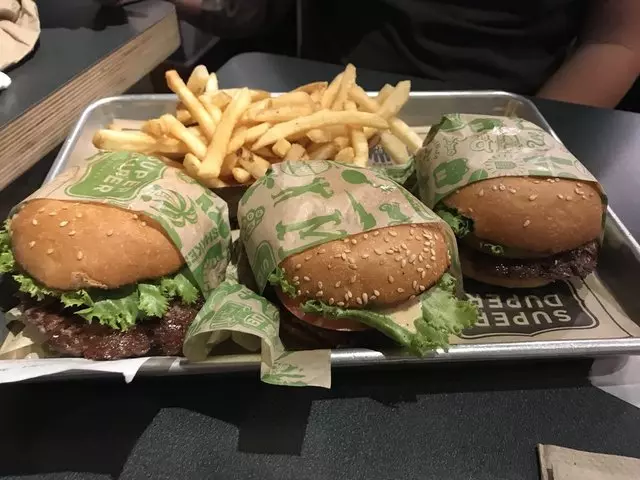 Super Duper Burgers