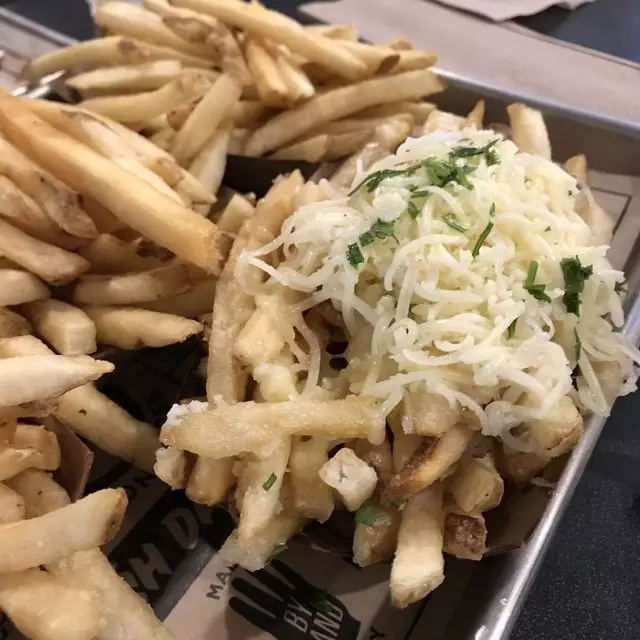 Super Duper Burgers