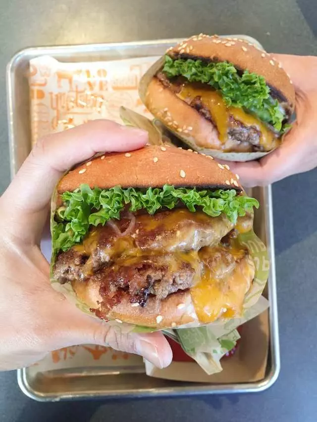 Super Duper Burgers