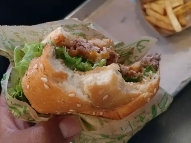 Super Duper Burgers