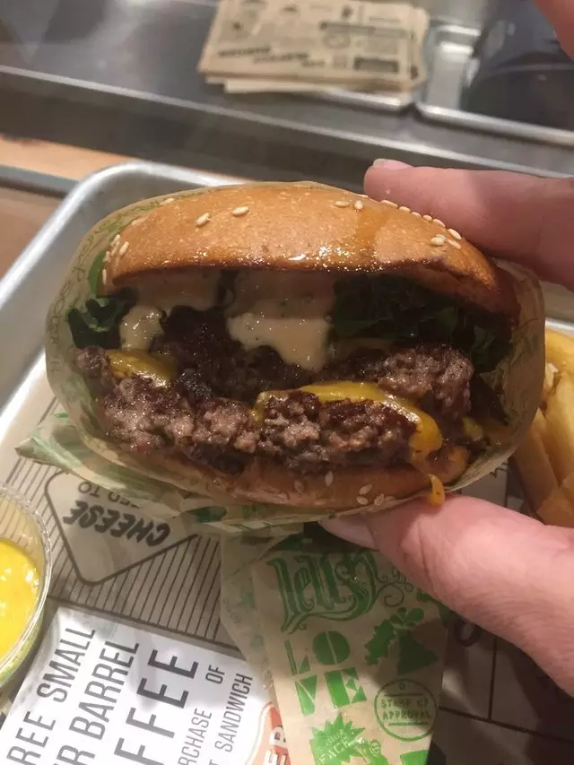 Super Duper Burgers