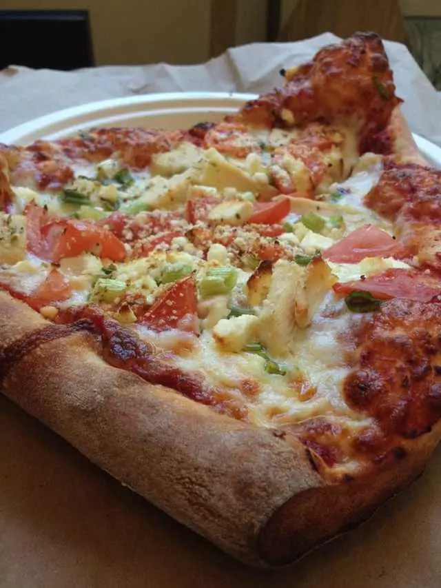 Serrano’s Pizza