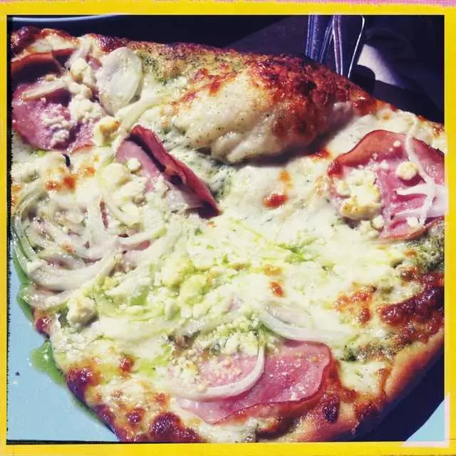 Serrano’s Pizza