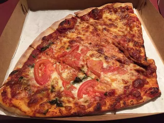 Serrano’s Pizza