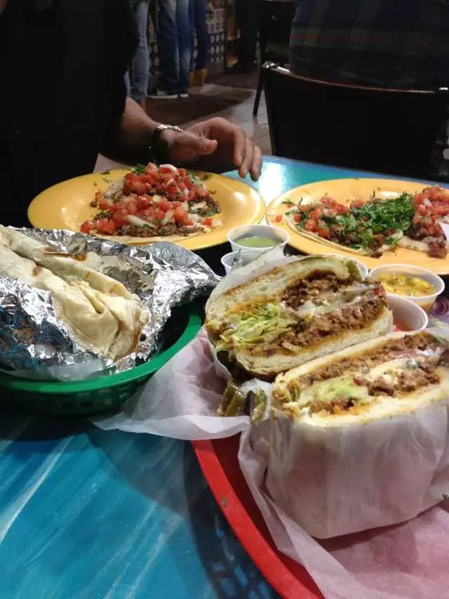 Taqueria Los Coyotes