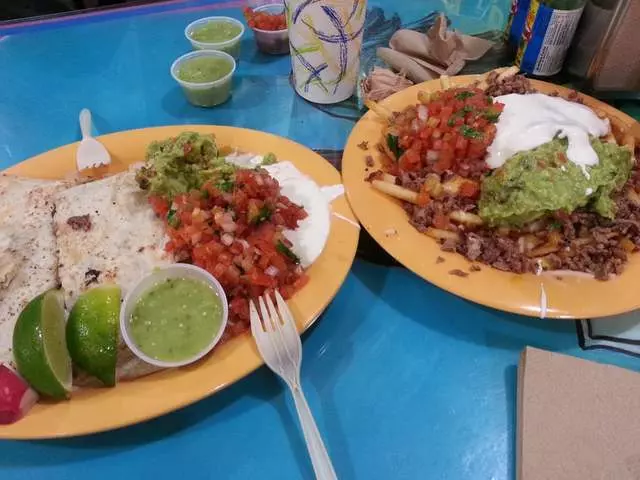 Taqueria Los Coyotes