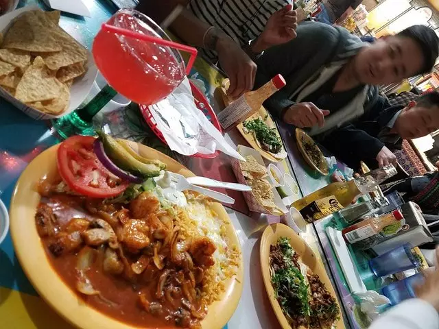 Taqueria Los Coyotes