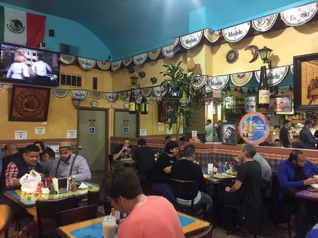 Taqueria Los Coyotes