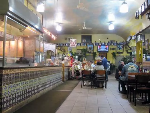 Taqueria Los Coyotes