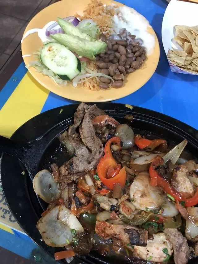 Taqueria Los Coyotes