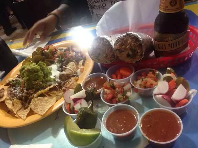 Taqueria Los Coyotes