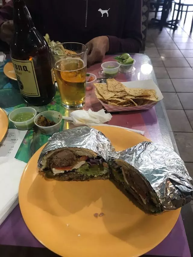 Taqueria Los Coyotes