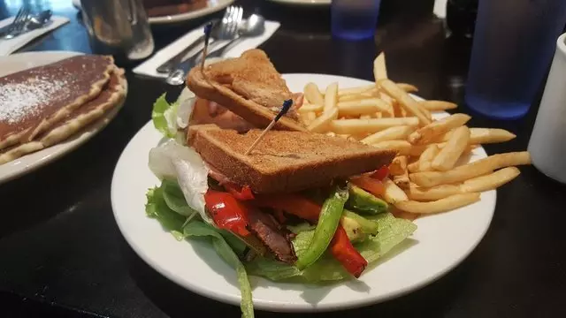 Red Cafe