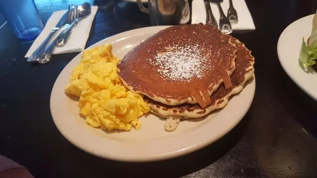 Red Cafe