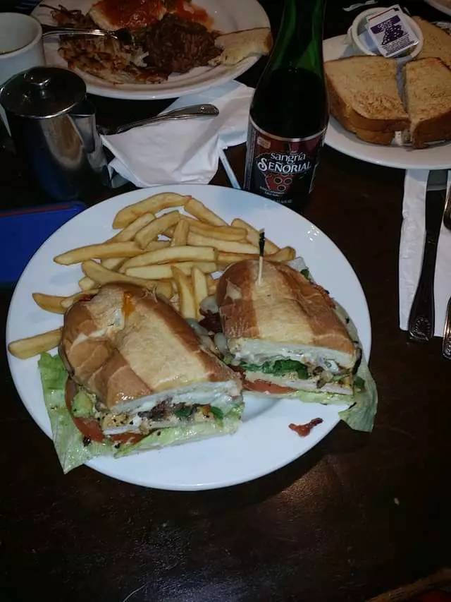 Red Cafe