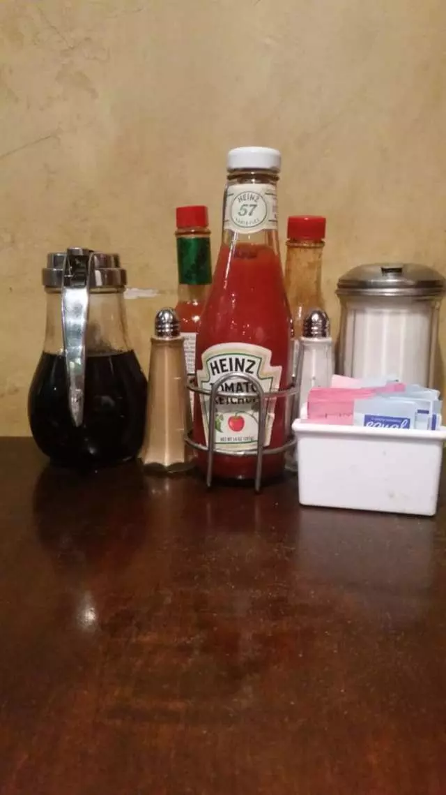 Red Cafe
