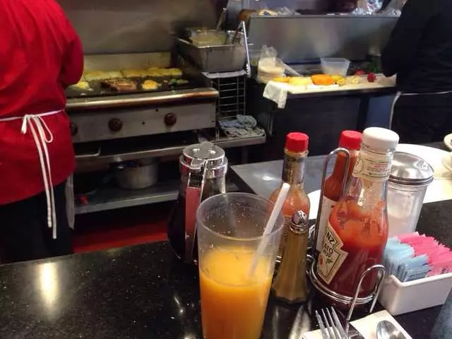 Red Cafe