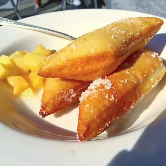 Universal Cafe
