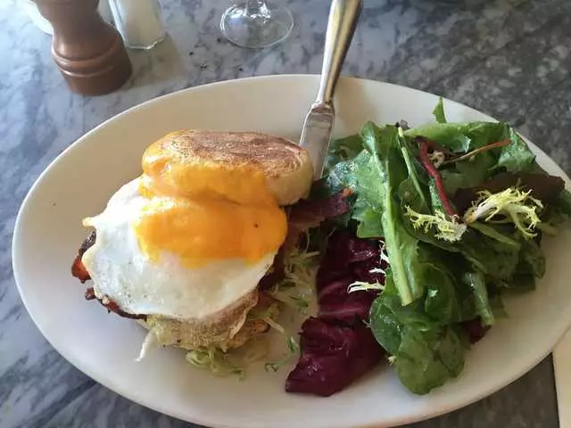 Universal Cafe