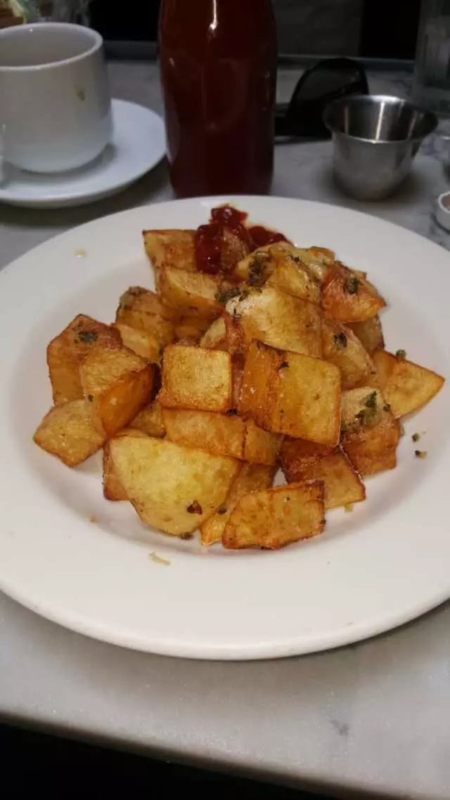 Universal Cafe