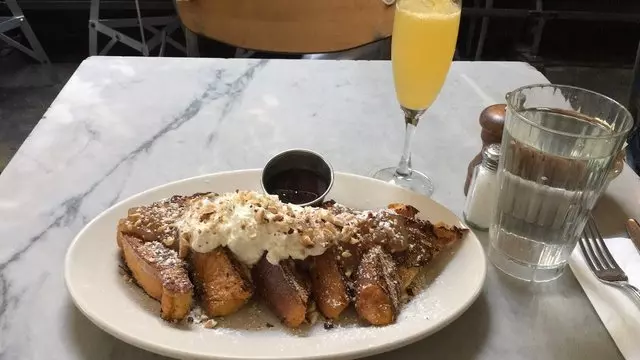 Universal Cafe