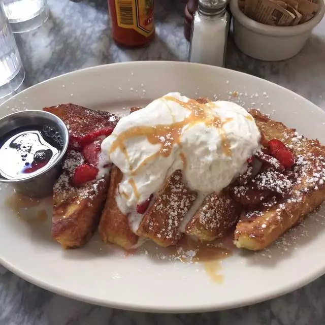 Universal Cafe