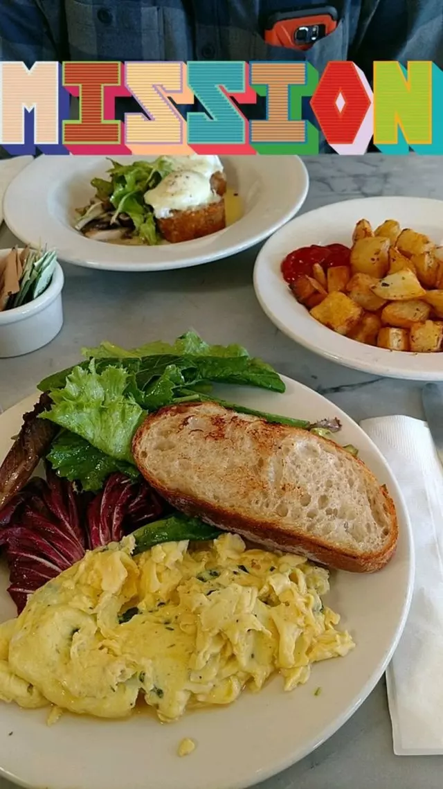 Universal Cafe