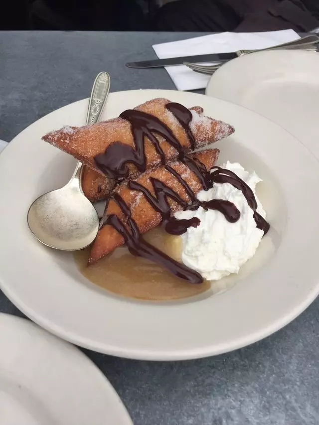 Universal Cafe