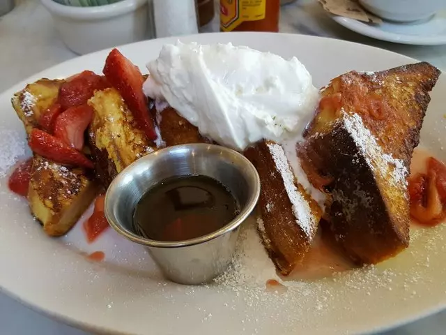 Universal Cafe