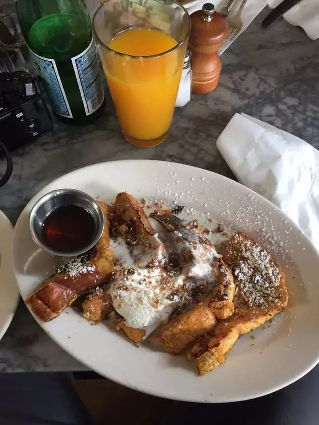 Universal Cafe