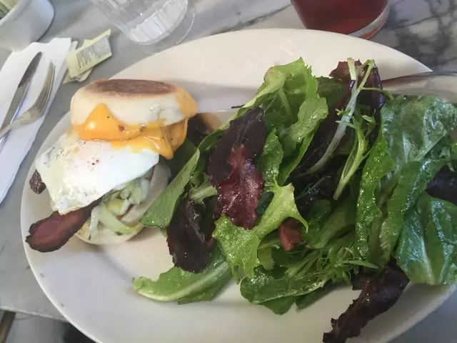 Universal Cafe