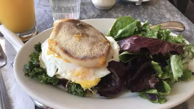 Universal Cafe