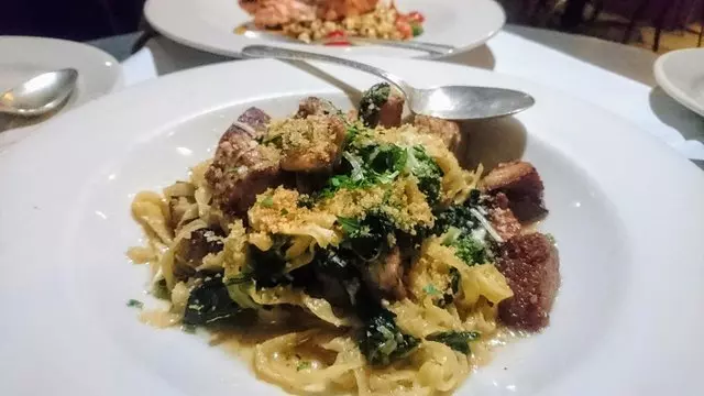 Universal Cafe
