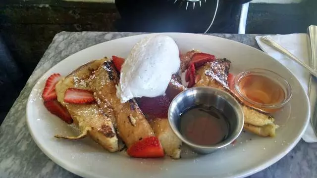 Universal Cafe
