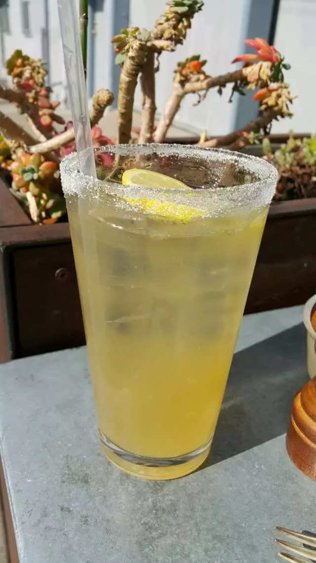 Universal Cafe