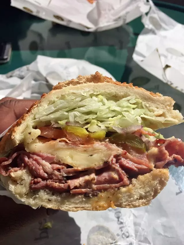 5th Avenue Deli & Market