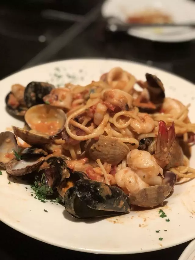 Betty Lou’s Seafood & Grill
