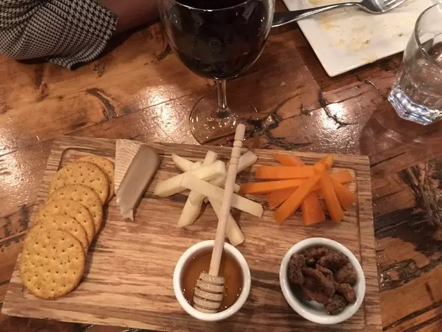 Archive Bar & Kitchen