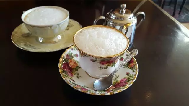 Tan Tan Coffee Shop