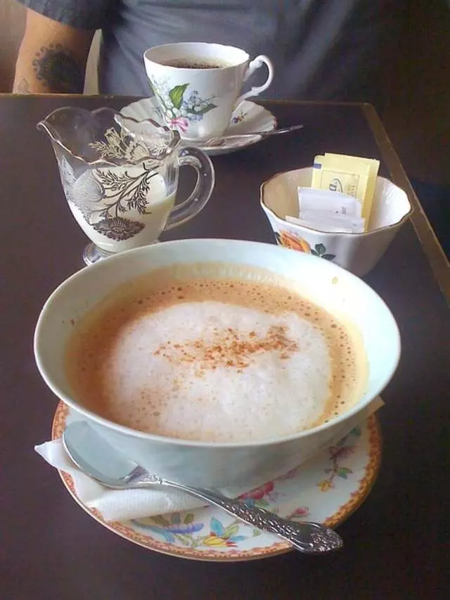 Tan Tan Coffee Shop