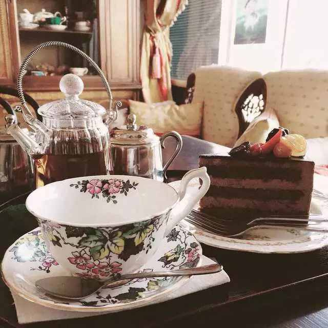 Tan Tan Coffee Shop