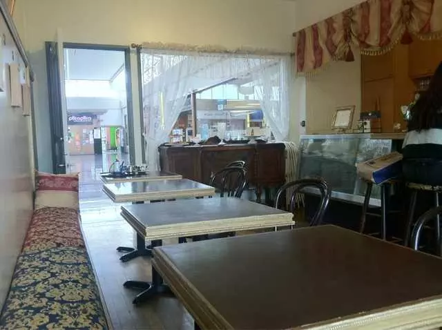 Tan Tan Coffee Shop