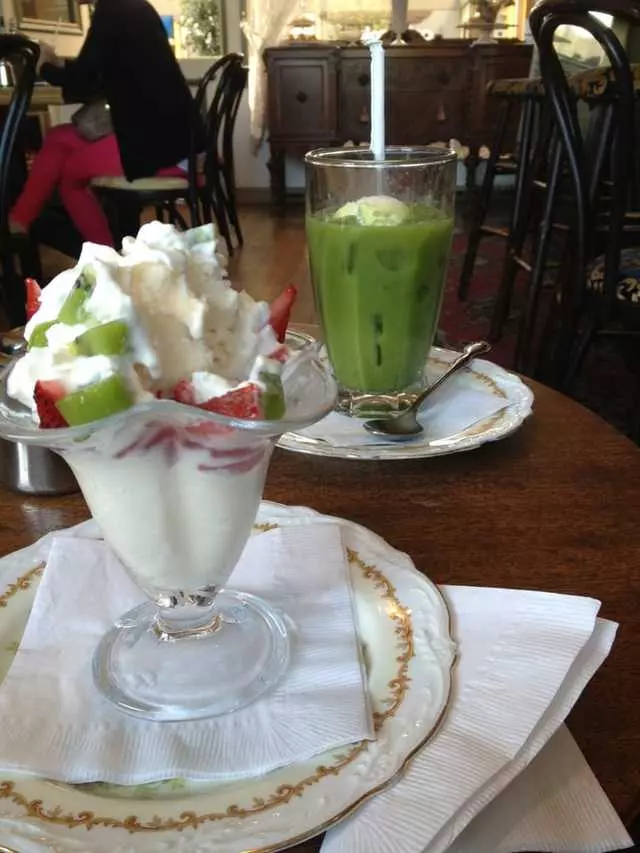 Tan Tan Coffee Shop