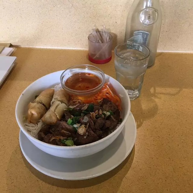 Sunflower Vietnamese