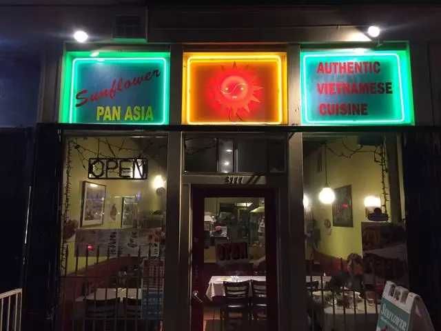 Sunflower Vietnamese