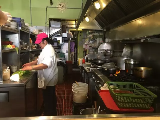 Sunflower Vietnamese