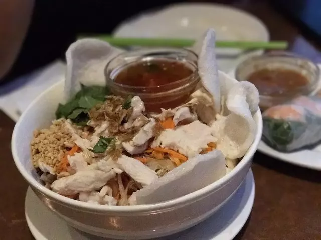 Sunflower Vietnamese