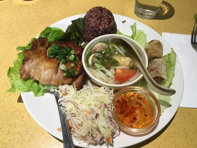 Sunflower Vietnamese