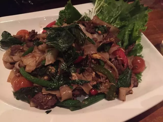 Basil Canteen